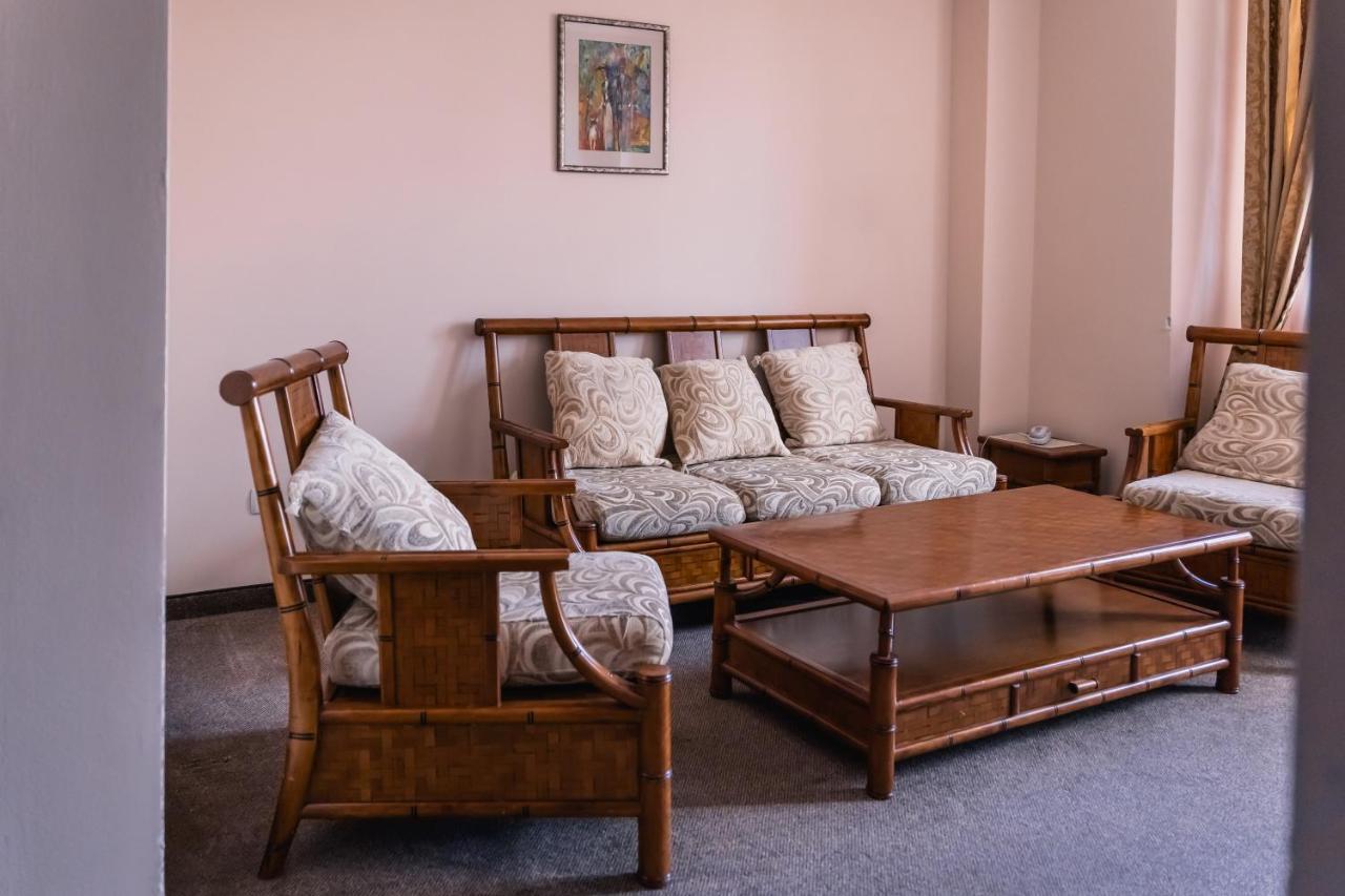 Hotel Orbel Dobrinishte Esterno foto