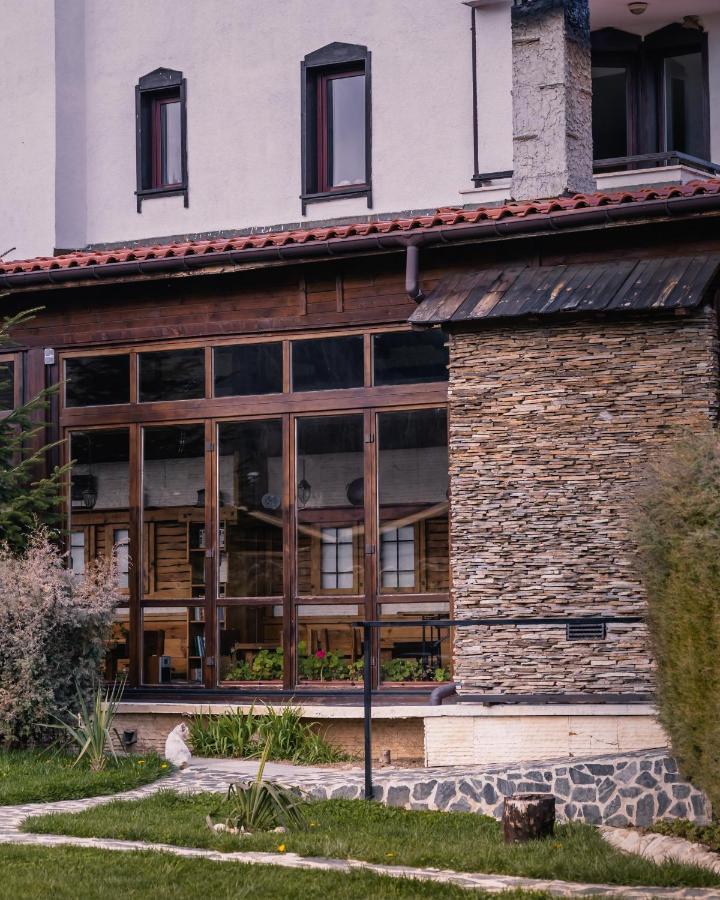 Hotel Orbel Dobrinishte Esterno foto