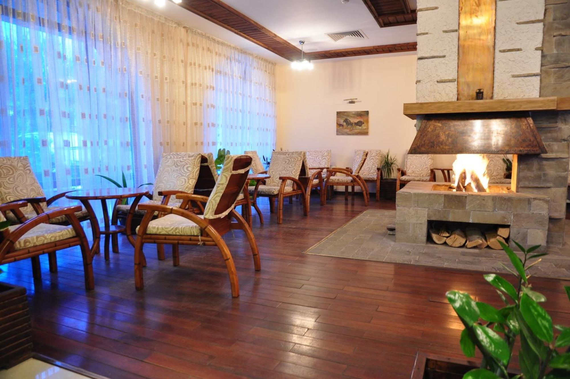 Hotel Orbel Dobrinishte Esterno foto