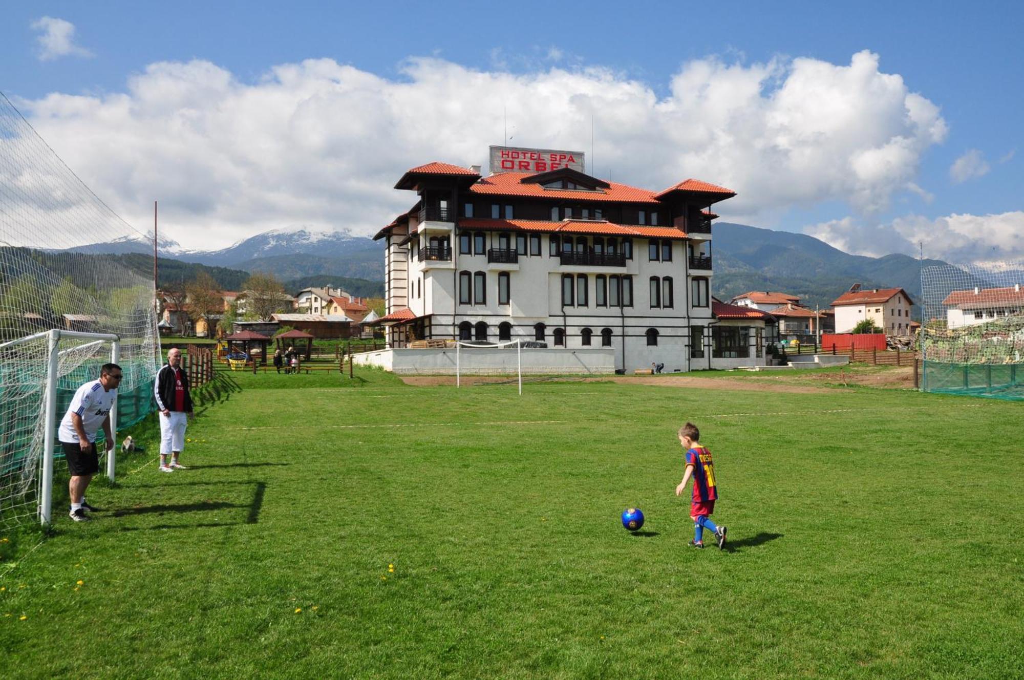 Hotel Orbel Dobrinishte Esterno foto